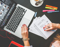 信息轰炸在线使用免费